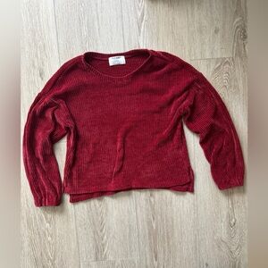 Dark Red Corduroy Sweater!! 🍒 Perfect for the upcoming fall season 🍁🍂
